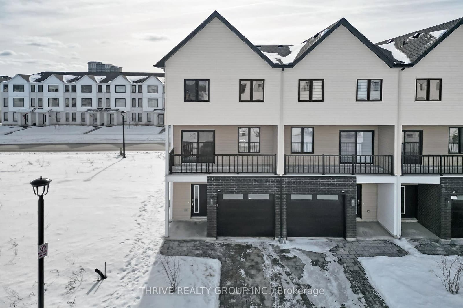 1595 Capri Crescent, Unit 66