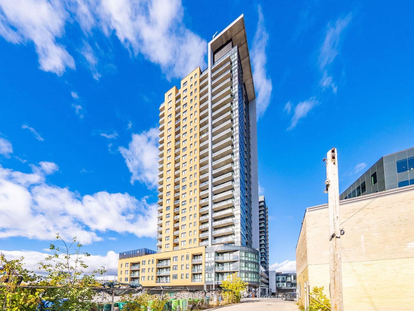 #404 - 108 Garment Street