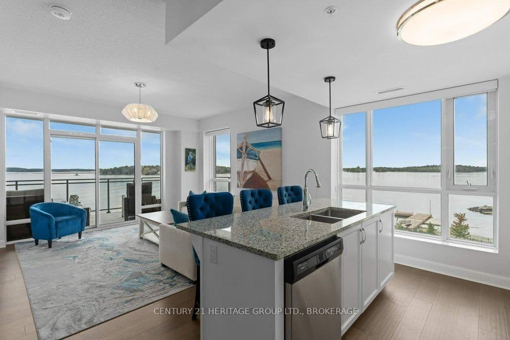 #306 - 129 South Street