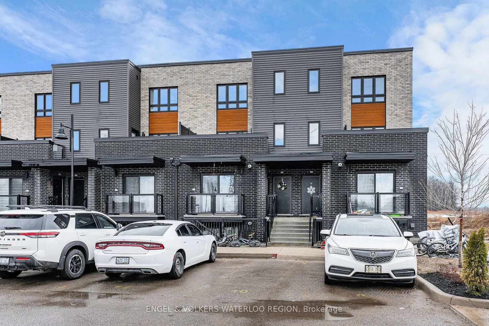 235 Chapel Hill Drive, Unit 5