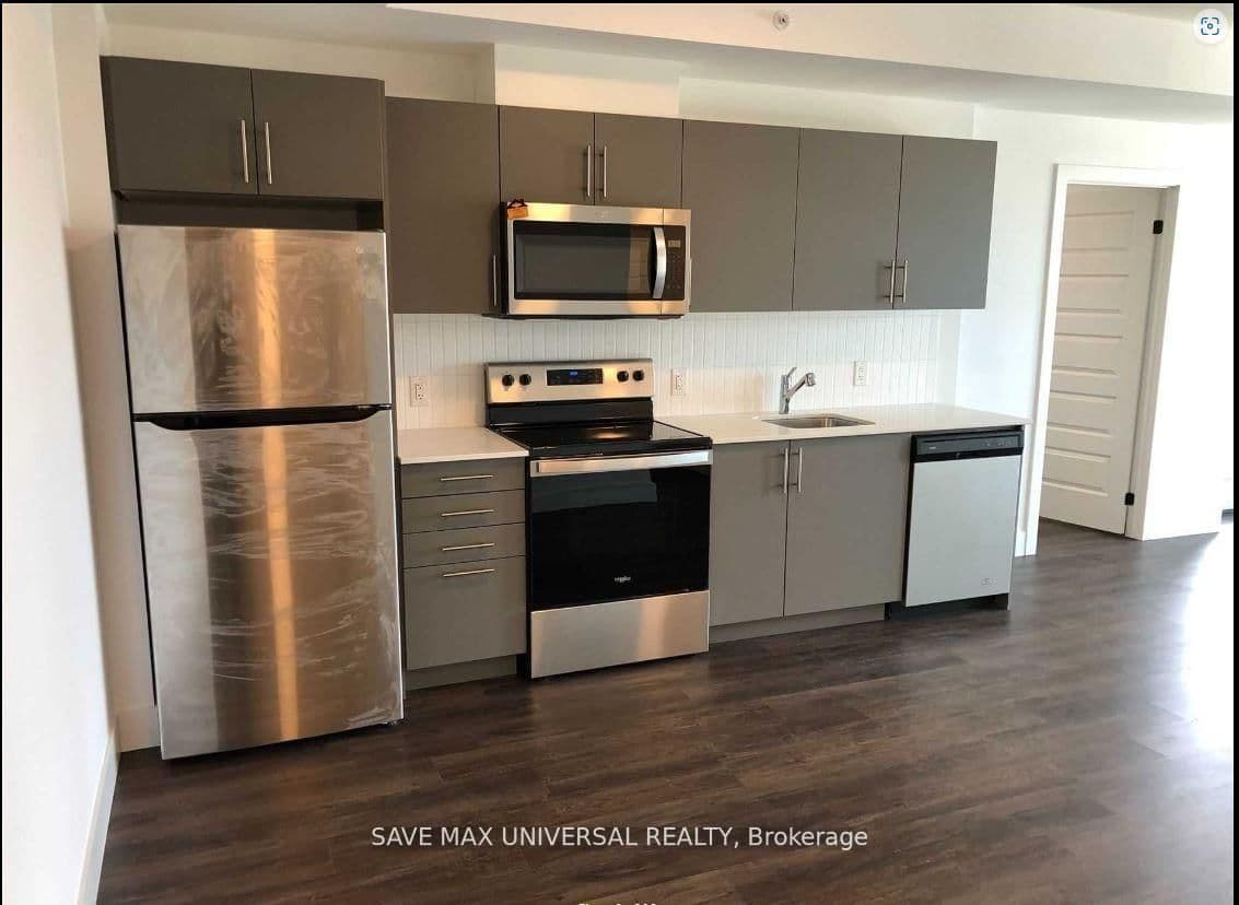 26 Lowes Road W, Unit 305