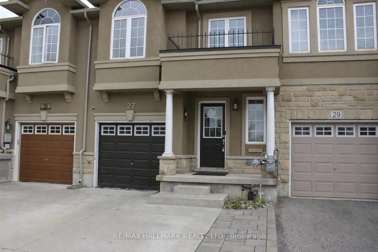 27 Waterbridge Street