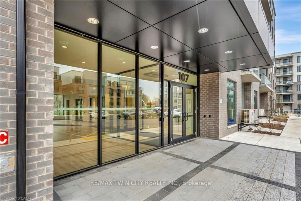 #516 - 107 Roger Street