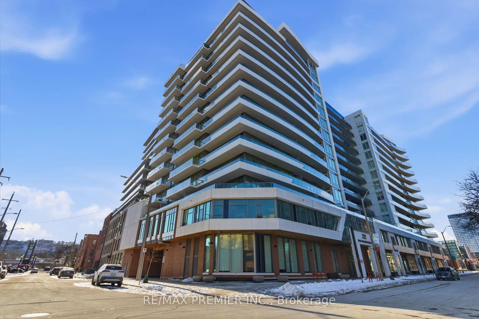 #914 - 212 King William Street