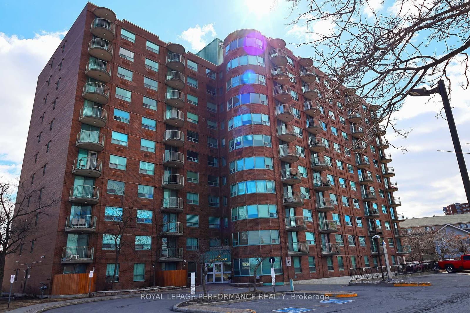 #402 - 1440 HERON Road