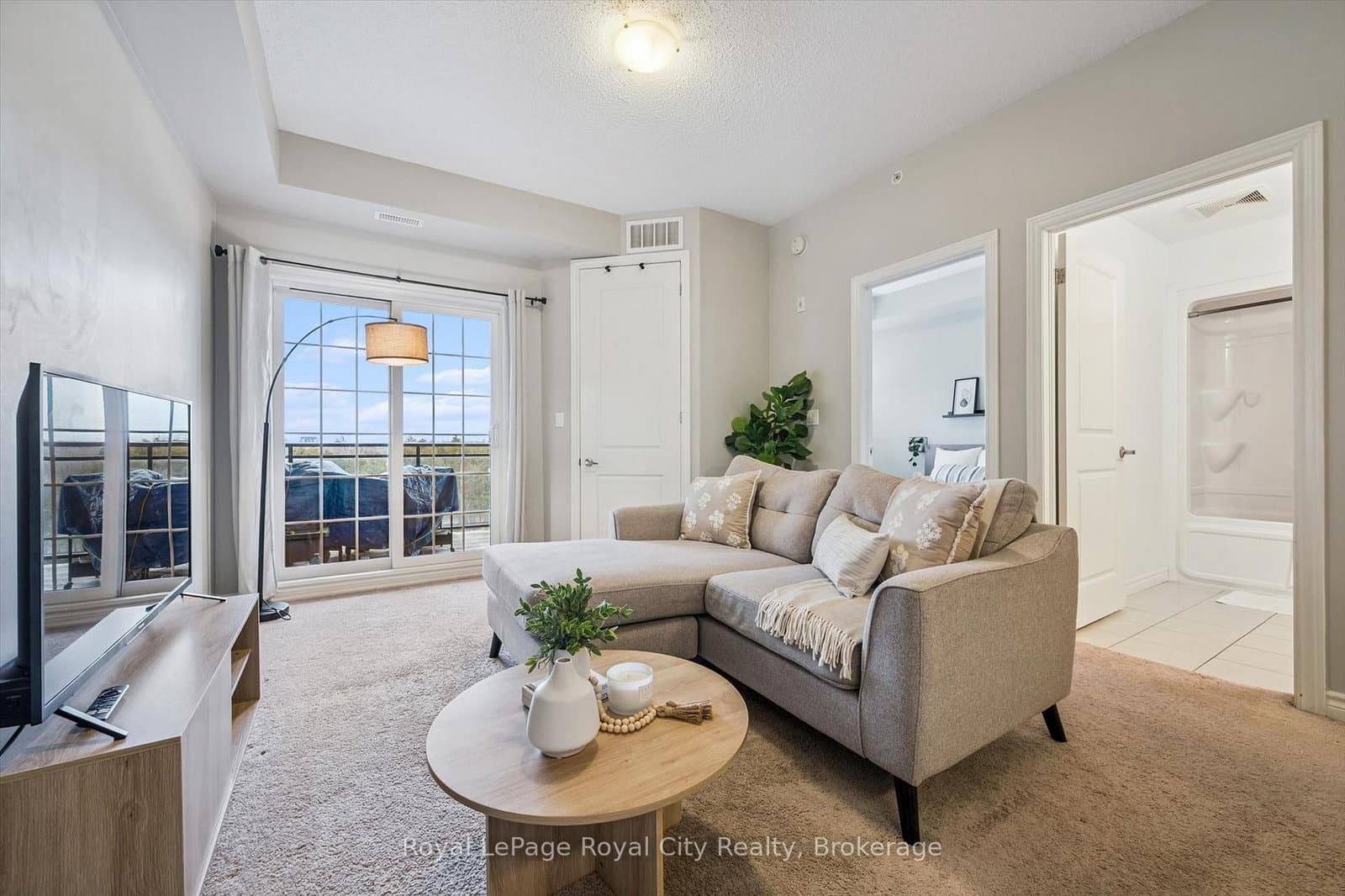 #429 - 1077 Gordon Street