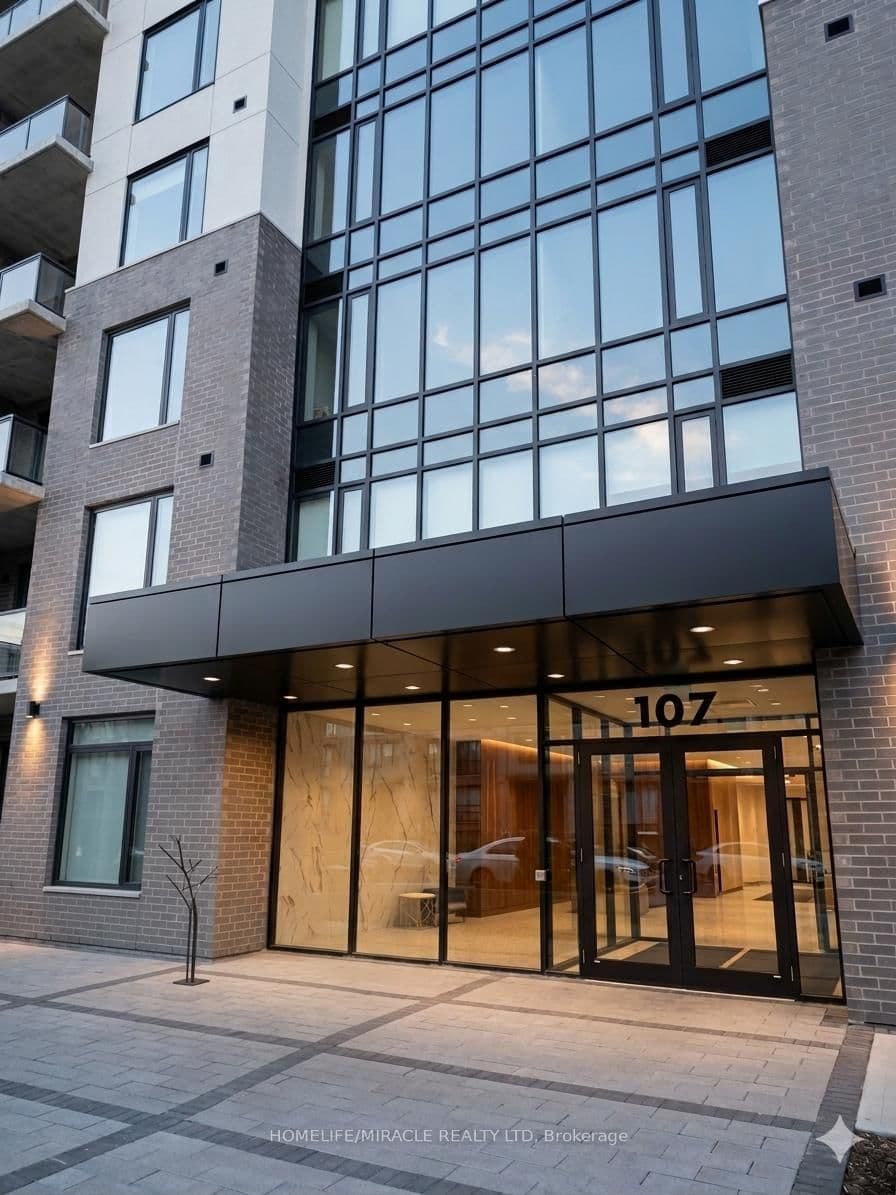 #410 - 107 Roger Street