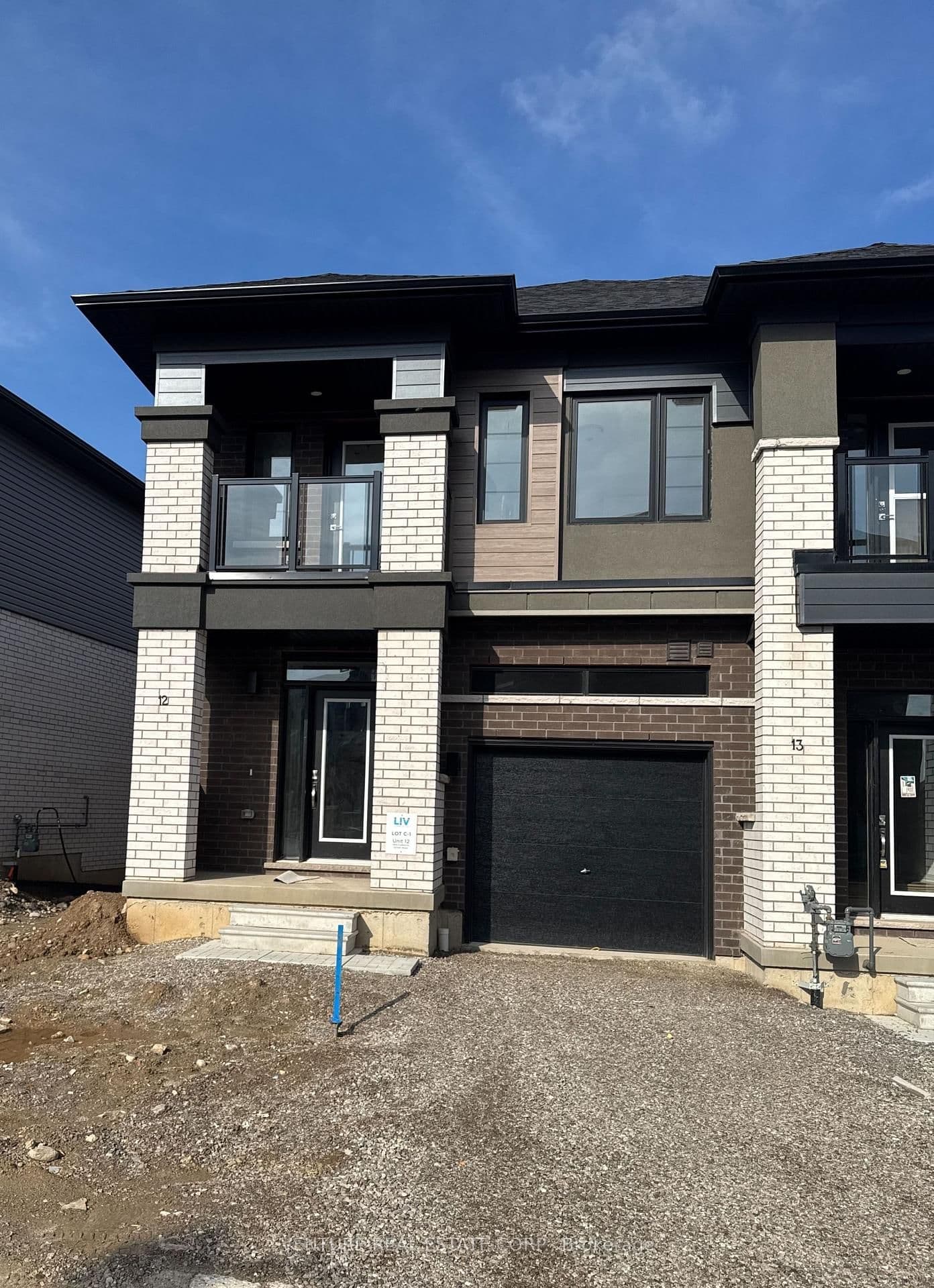 660 Colborne Street W, Unit C-12