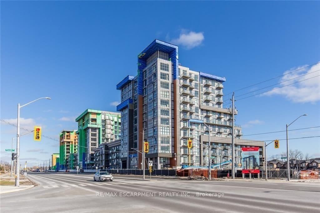 460 Dundas Street E, Unit 522