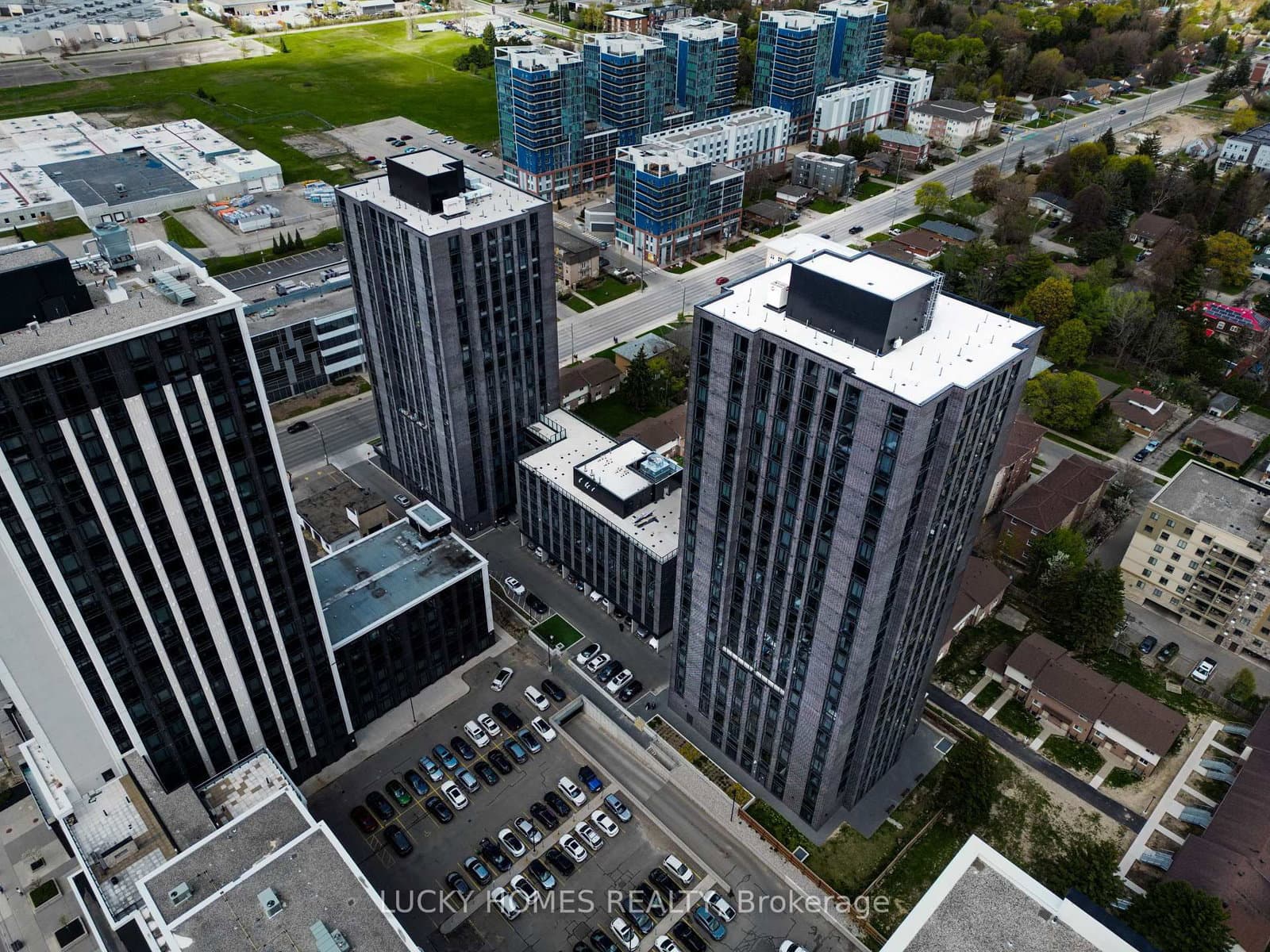 #1628 - 145 W Columbia Street W