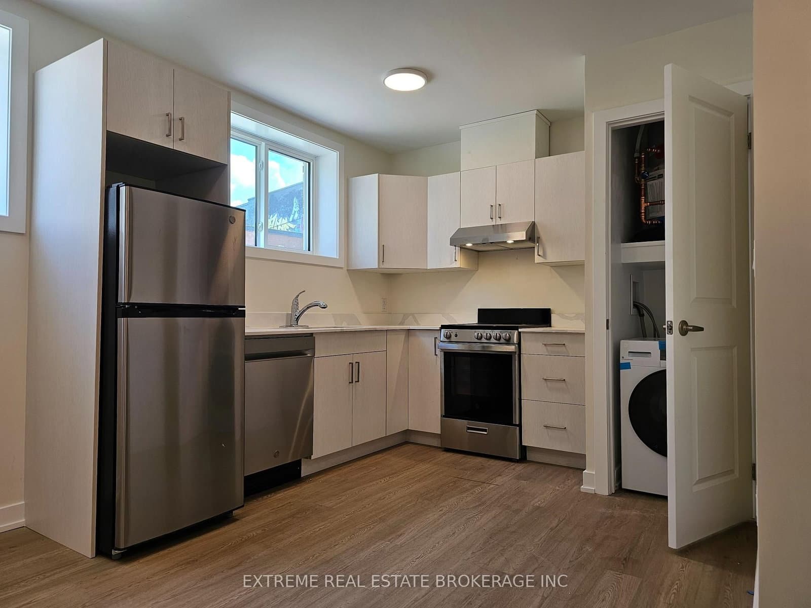140 Church Street, Unit B01