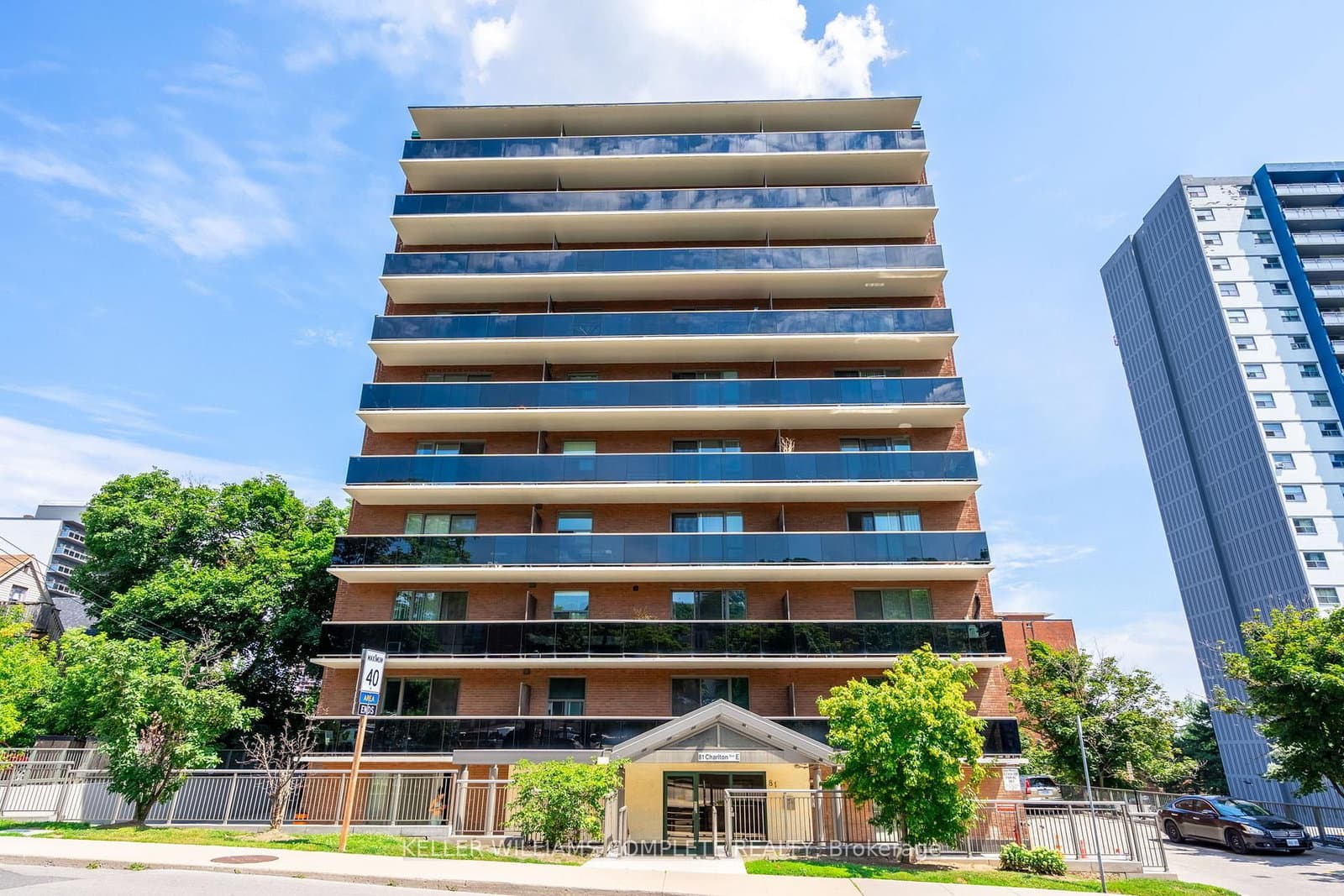 81 Charlton Avenue E, Unit 306