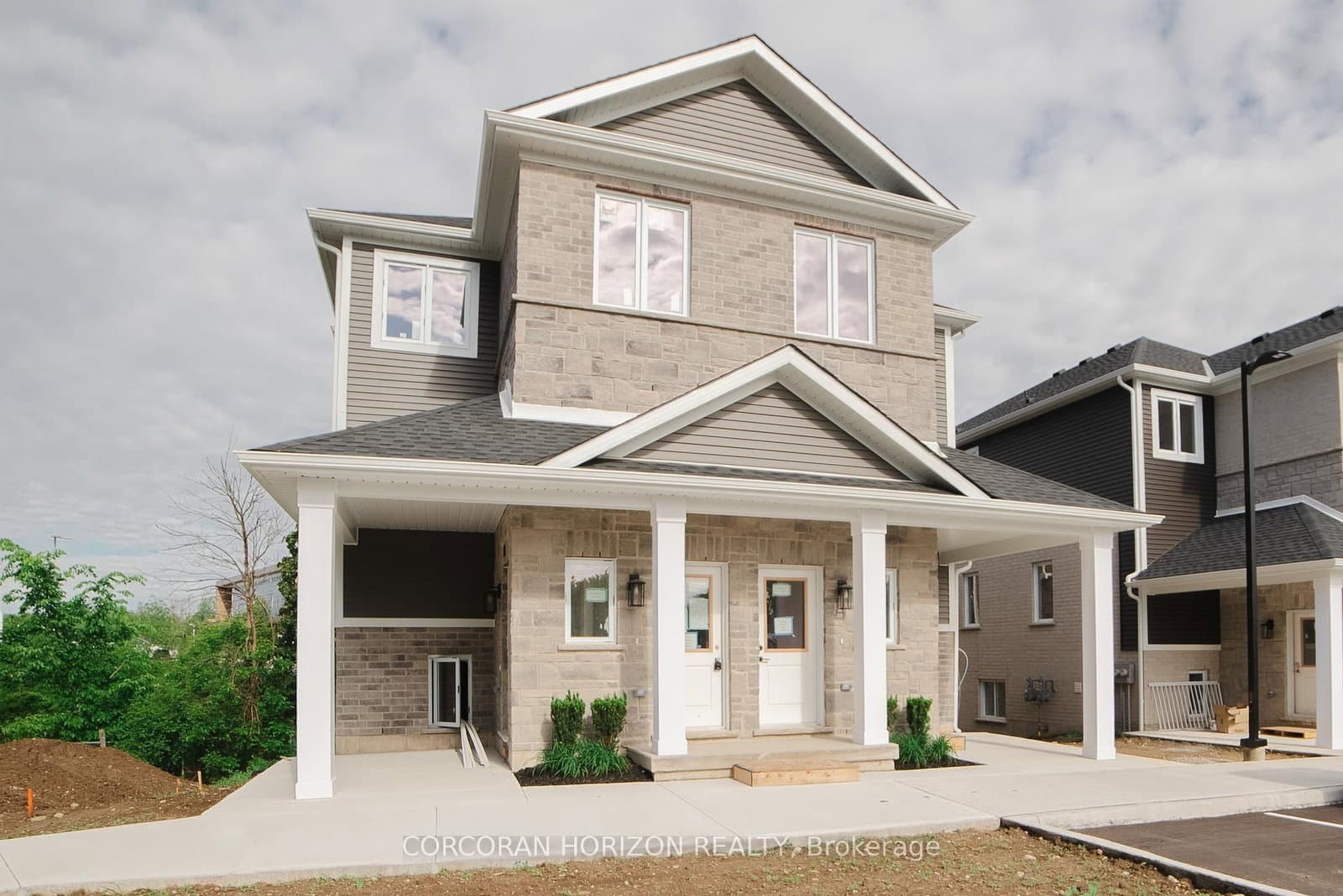800 Myers Road, Unit 202