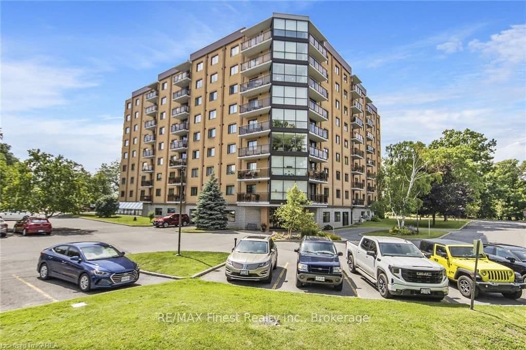 120 BARRETT Court, Unit 306