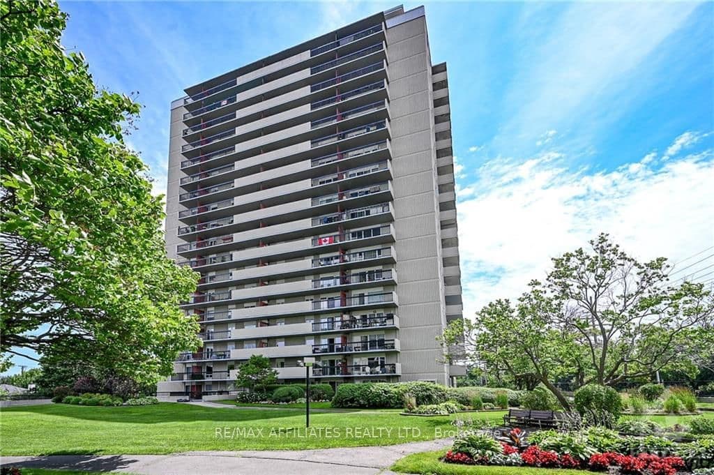 158C MCARTHUR Avenue, Unit 408