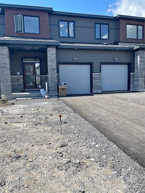 320 BLOSSOM PASS Terrace