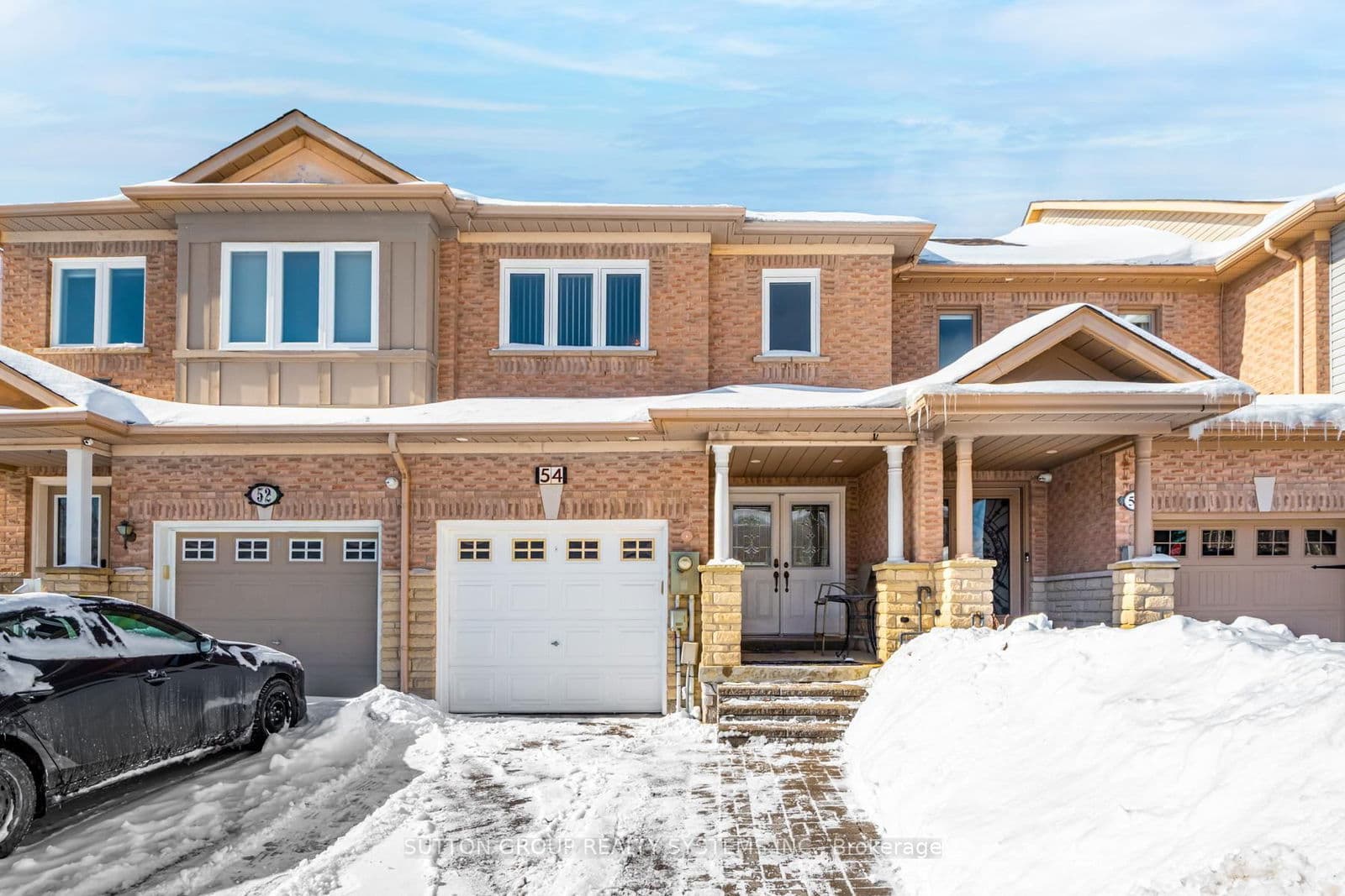 54 Benjamin Hood Crescent