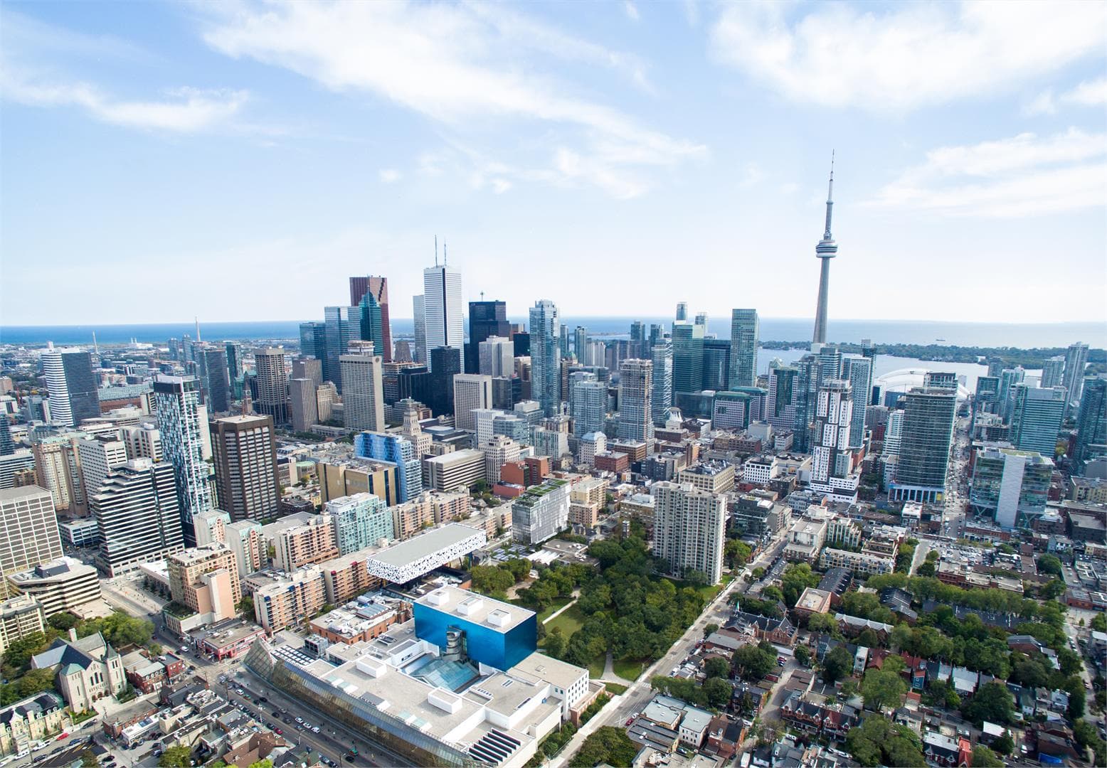 Form Condos - Image 3