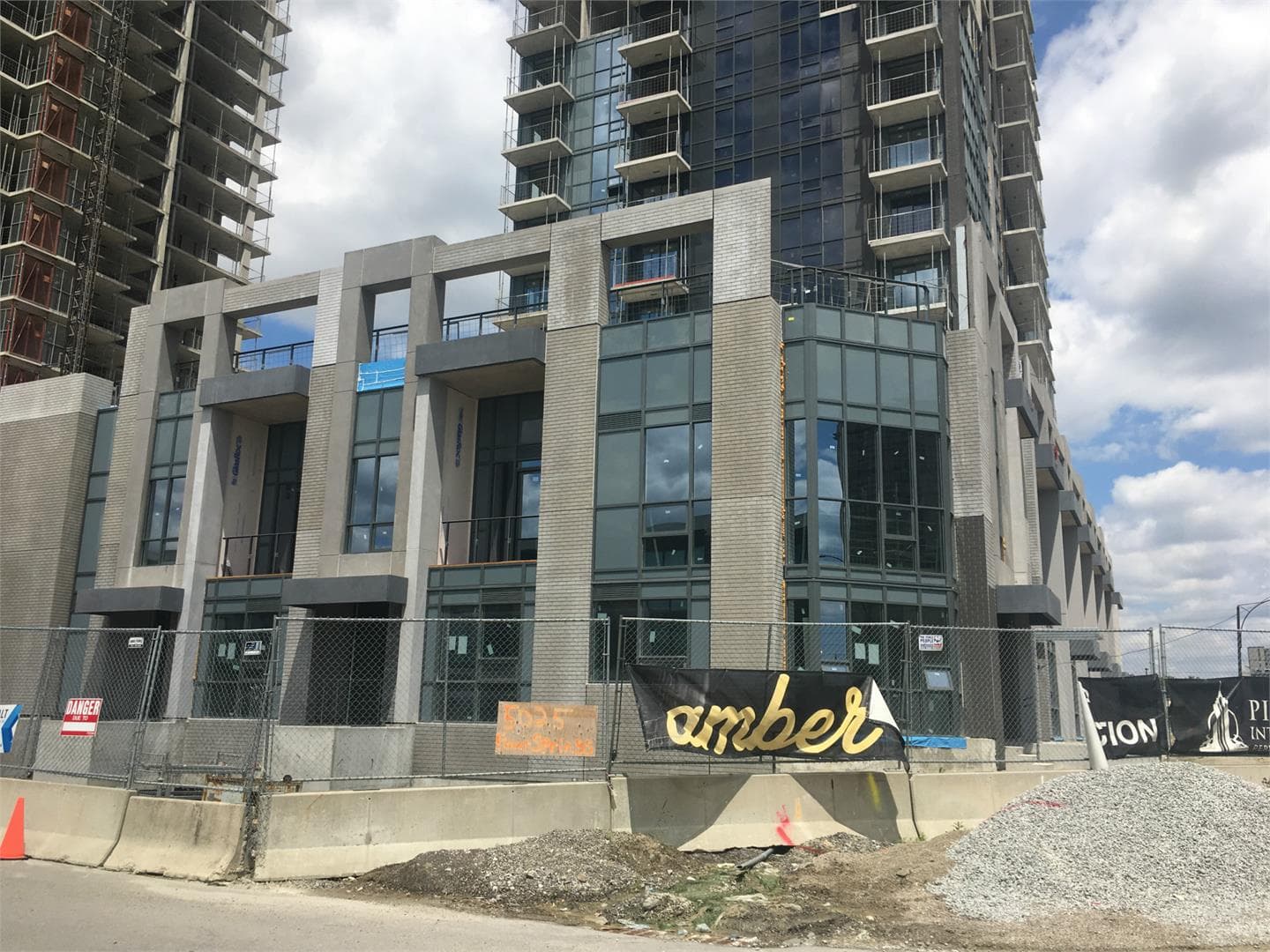 Amber Condos - Image 5
