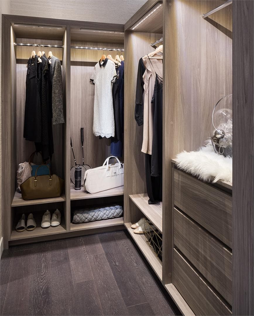 Central Condos - Image 13