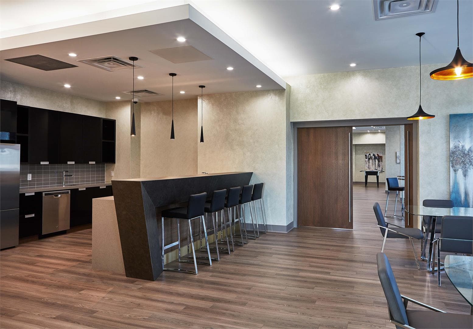 Amber Condos - Image 13