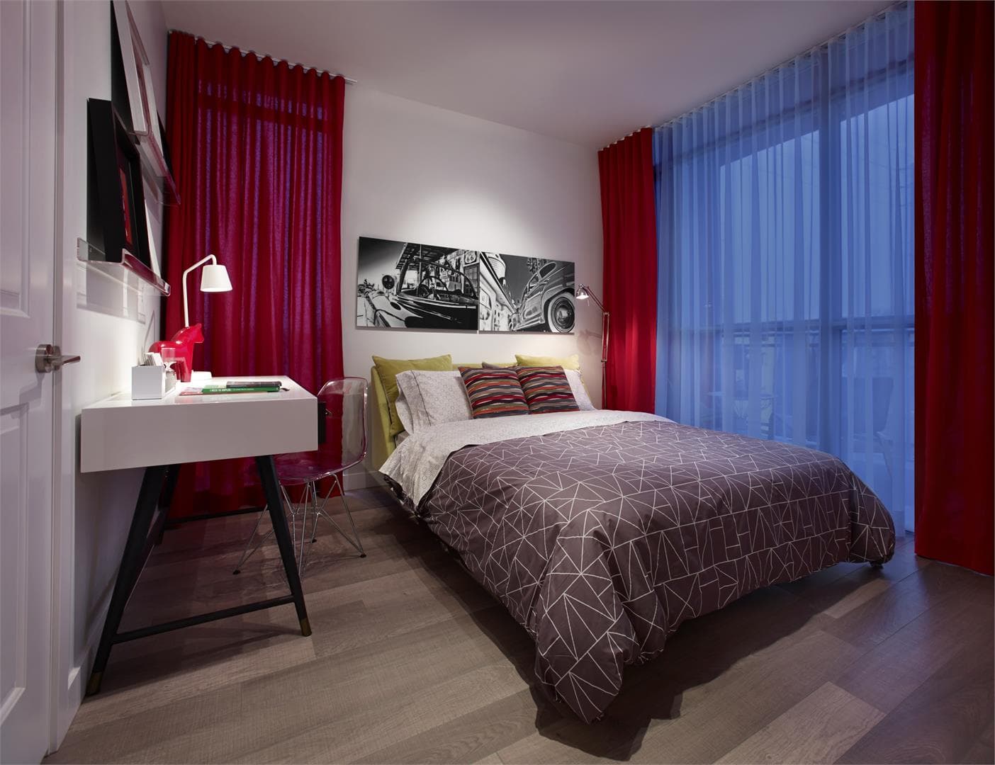 Link2 Condos + Lofts - Image 20