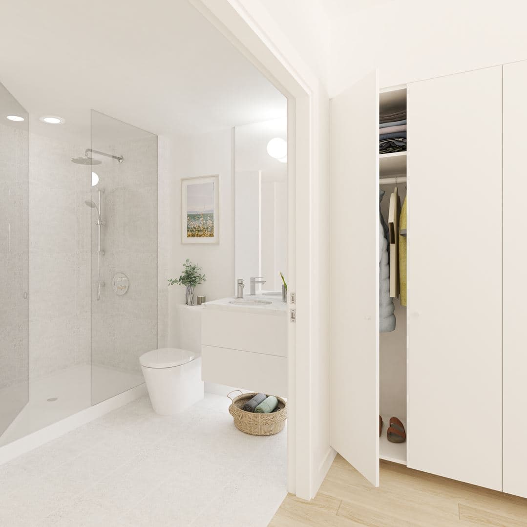 Rotunda Condos - Image 10