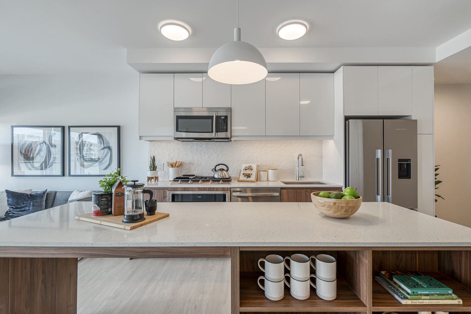 The Annex Condos - Image 9