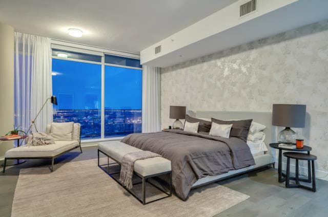 The Guardian Condos - Image 20