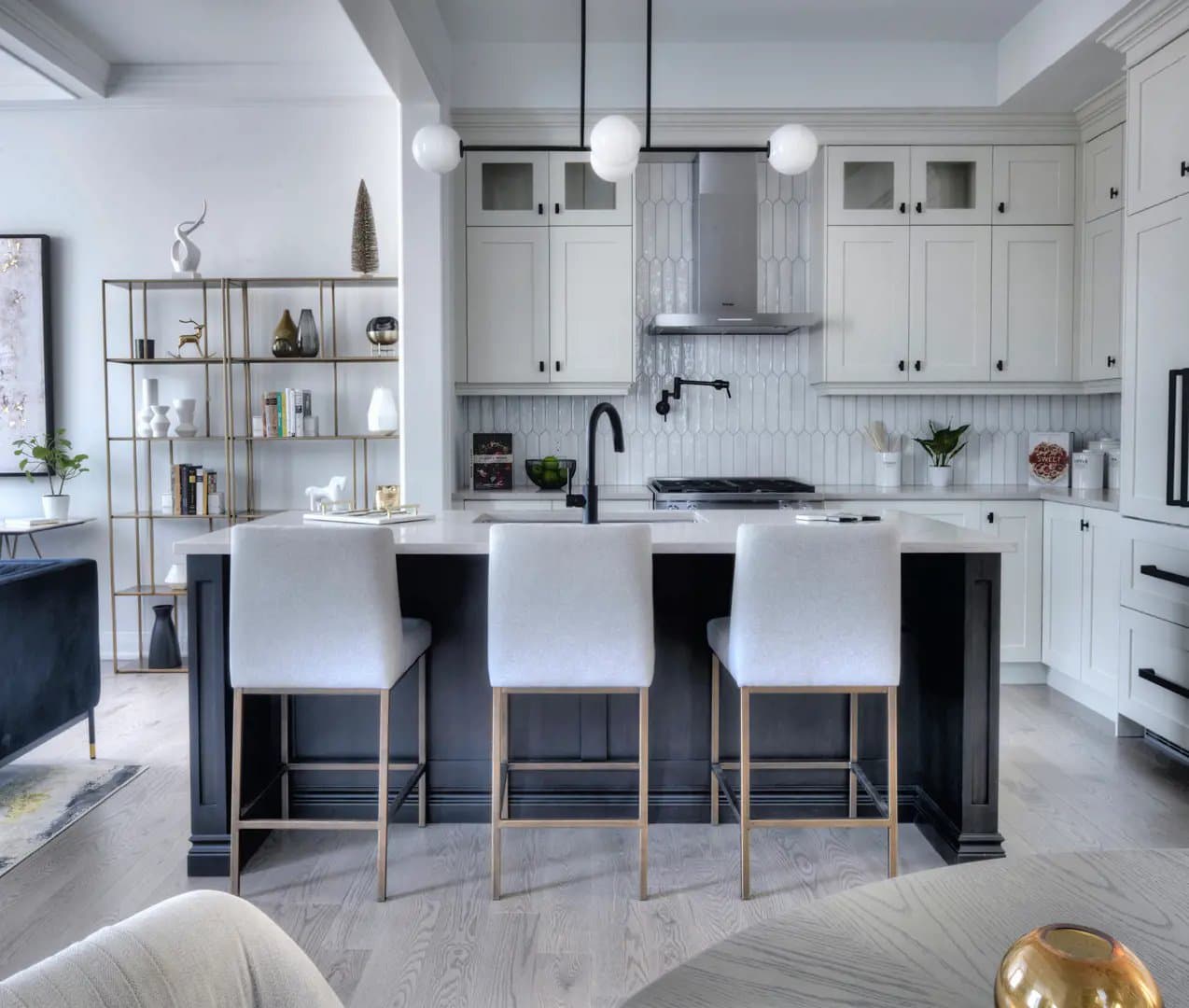 Twelve Oaks Towns - Image 12