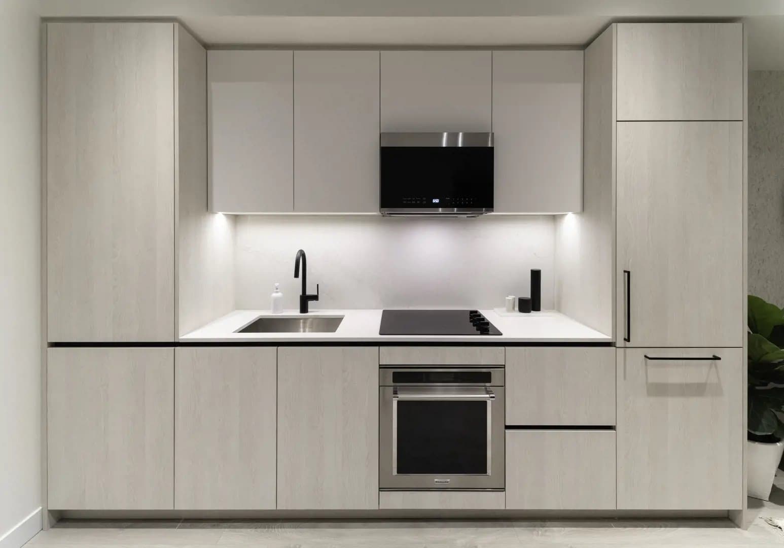 Stella 2 Condos - Image 3