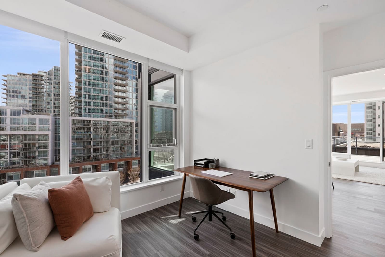 Arris Residences Condos - Image 14