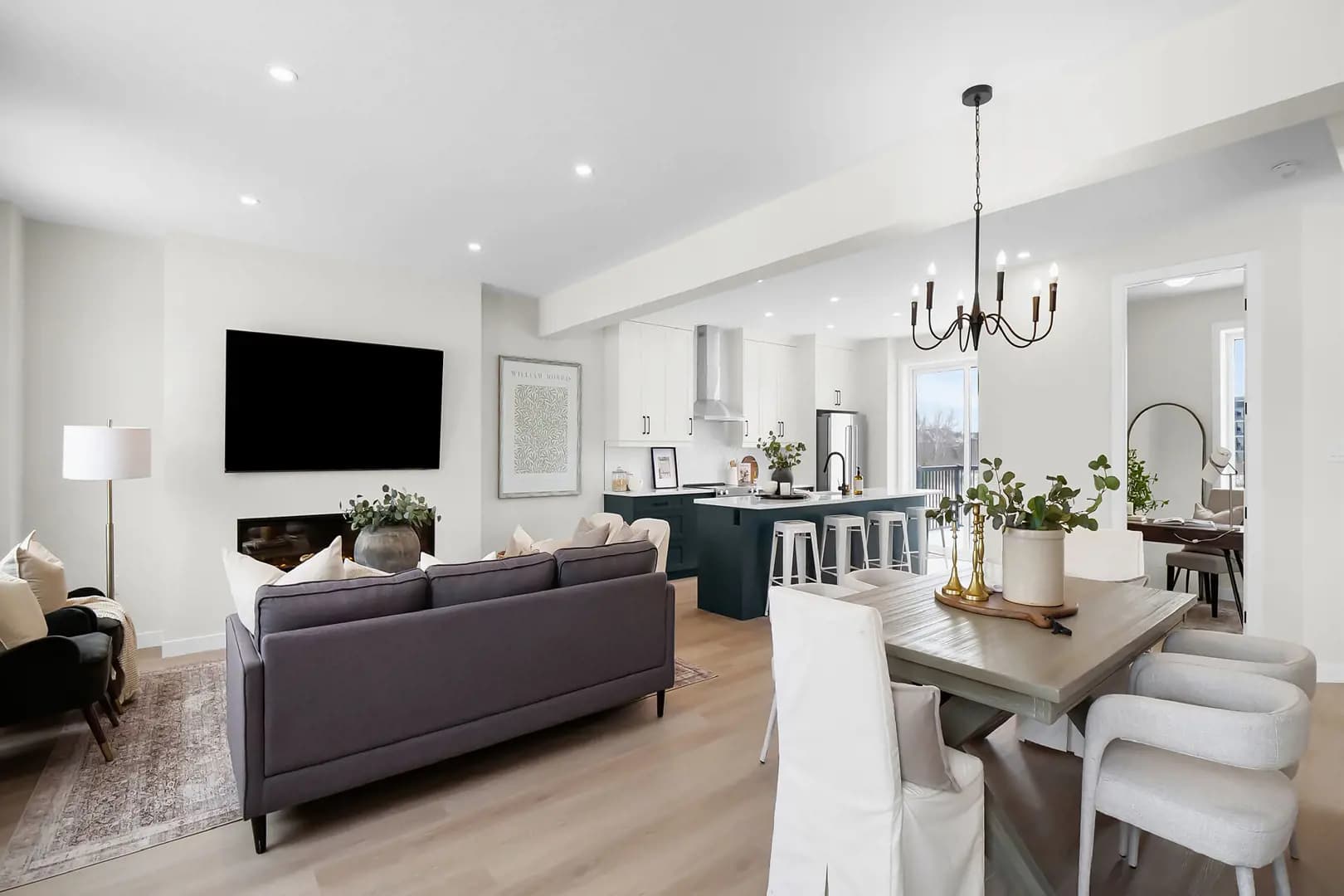 Willow Towns - Image 9