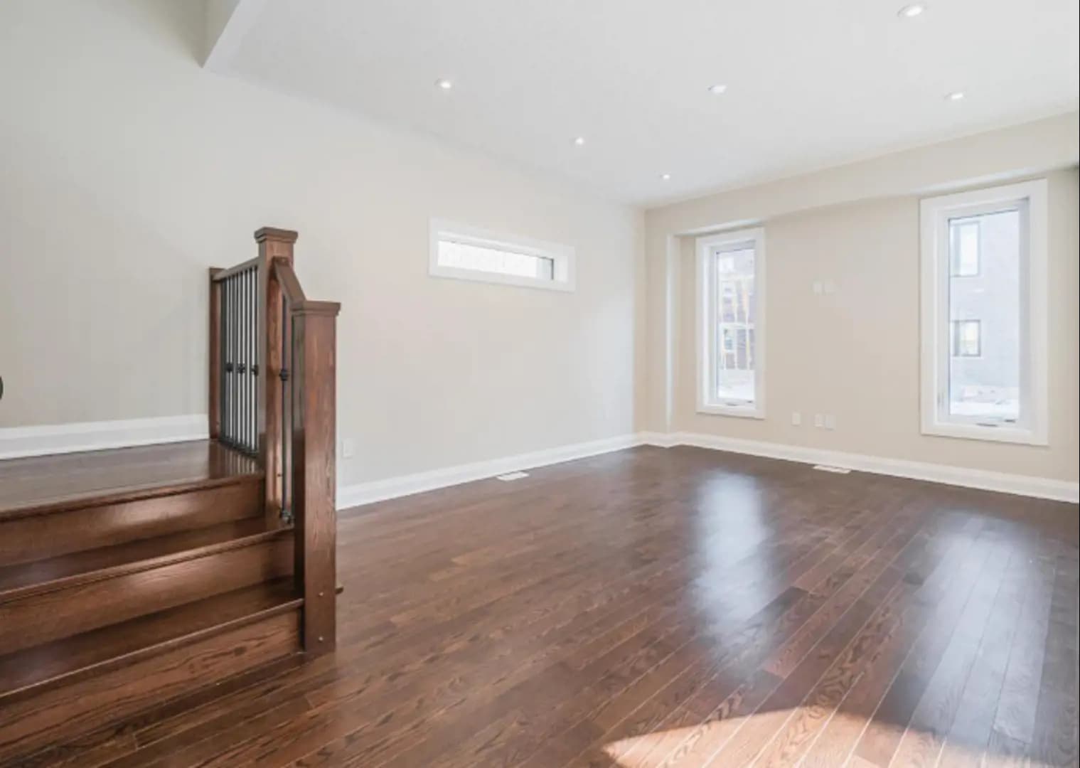 Vista Hills Towns - Image 18