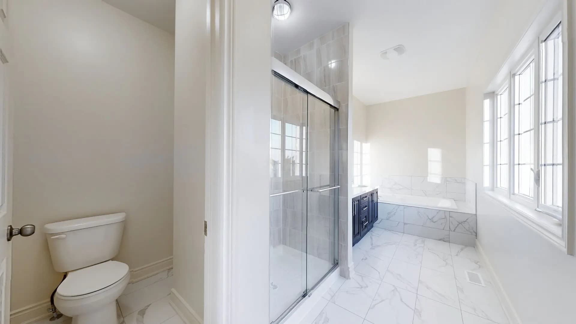 Eagle Glen Homes - Image 14