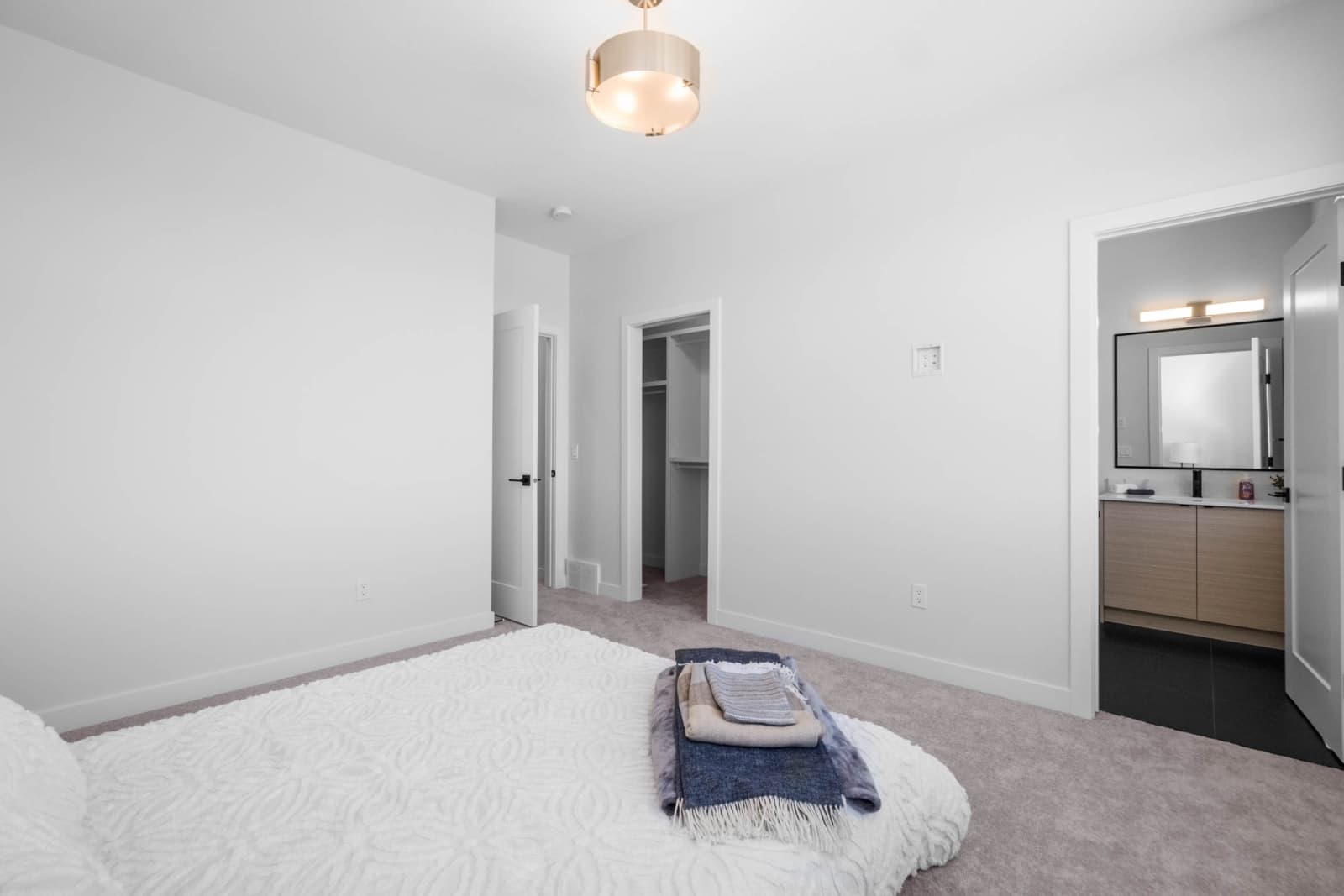 Eve at Erin Ridge Towns - Image 12